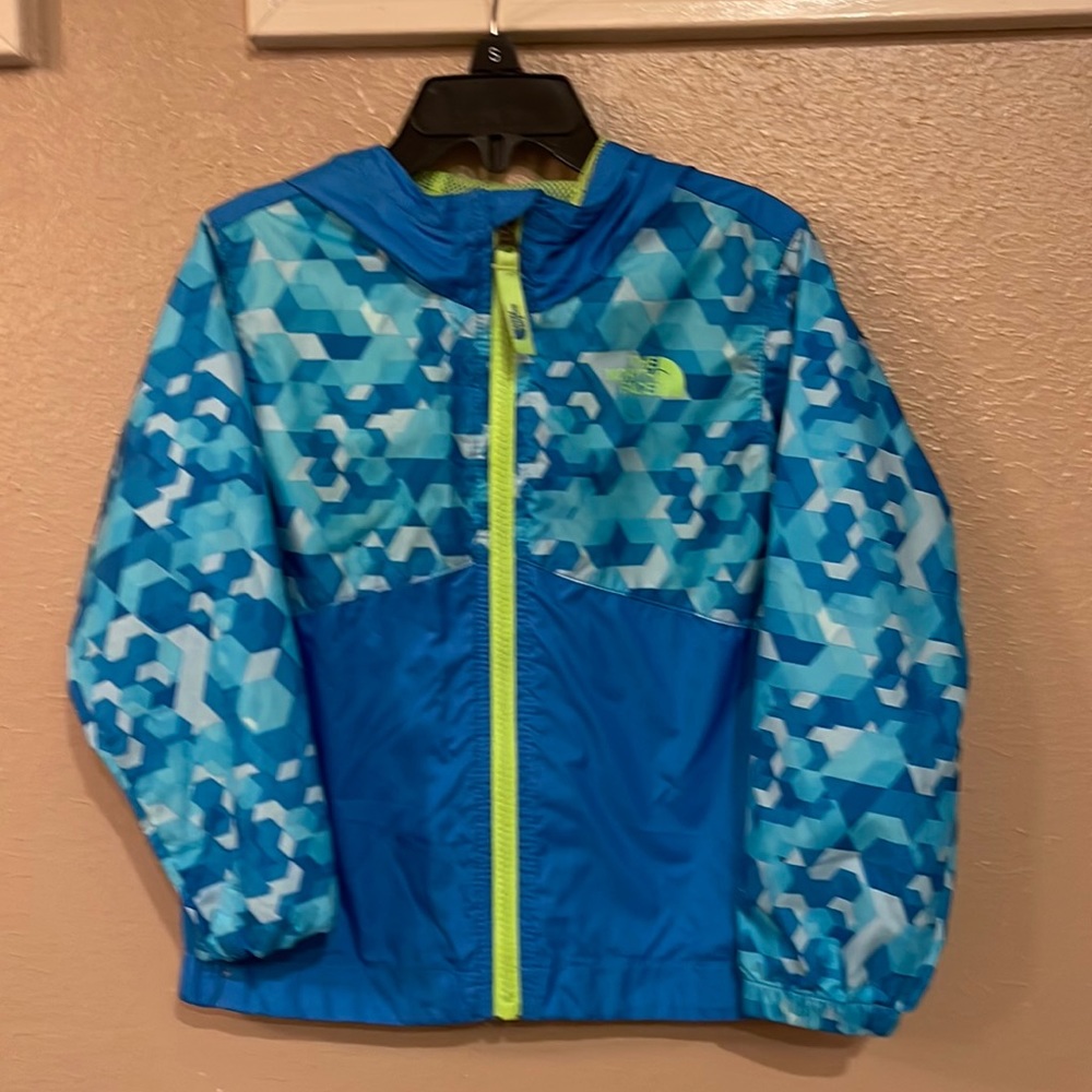 North Face lightweight jacket w hood